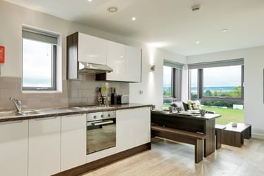 Standard En Suite - Image 8